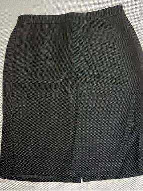 LOFT Petites Black Textured Skirt